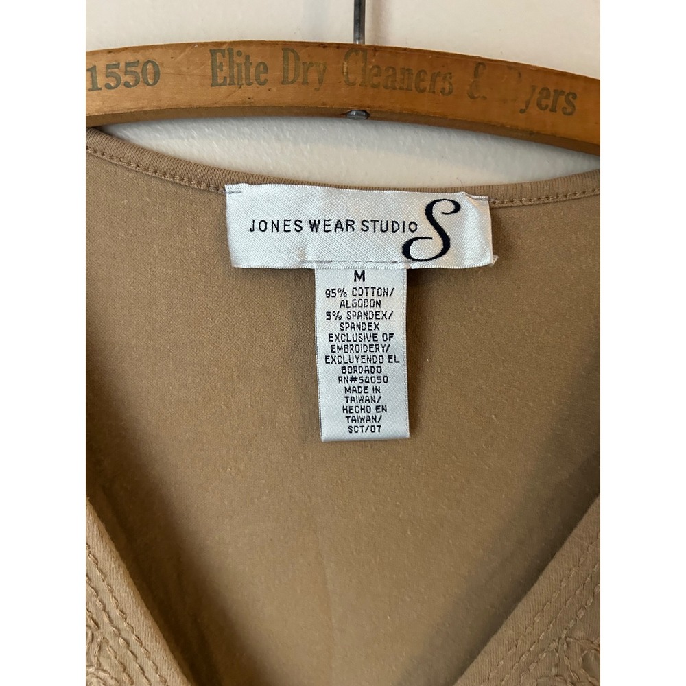 y2k Jones Wear Studio Beige‎ Embroidered V Neck Size M 90s Normcore Babydoll - Picture 4 of 8